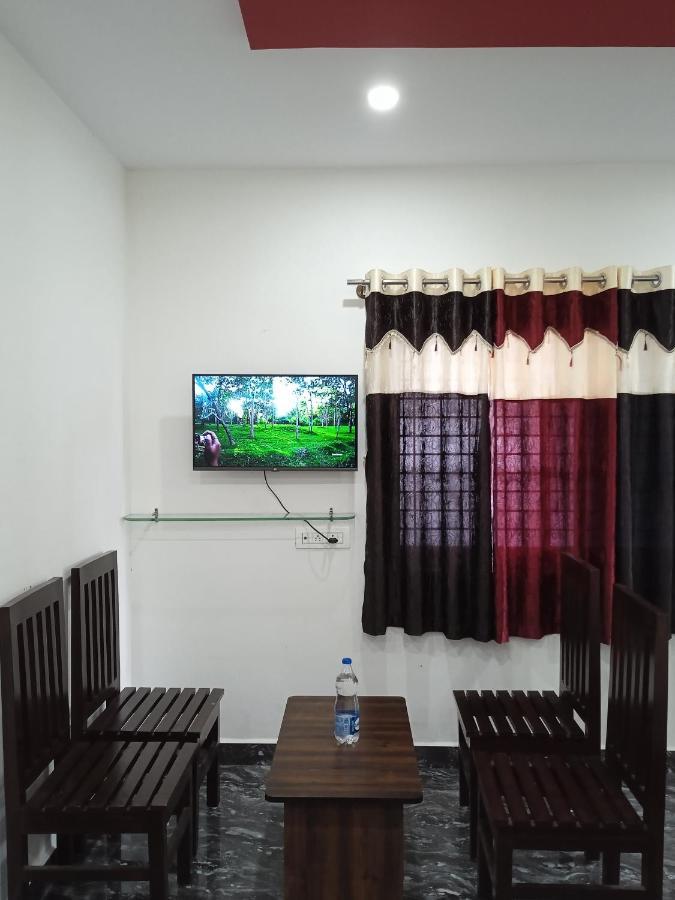 Leo'S Residency Coorg Villa กูชาลนาการ์ ภายนอก รูปภาพ